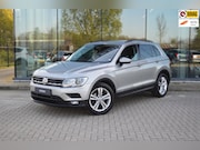 Volkswagen Tiguan - 1.5 TSI ACT Comfortline | Trekhaak | Automaat | LED | Camera