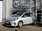 Toyota Yaris - 1.5 Full Hybrid Aspiration 100PK Automaat,Clima,Cruise,Isofi