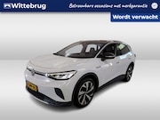 Volkswagen ID.4 - First 77 kWh / Navigatie / Camera / Stoelverwarming / Clima