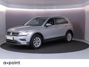Volkswagen Tiguan - 1.4 TSI ACT Connected Series 150pk 6bak| Navigatie| 17'LM-ve