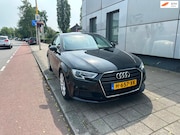 Audi A3 - 1.6 TDI DSG 5D PDC Xenon
