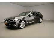 BMW 5-serie - Touring 520i Luury Line / HIFI / Park assist / Leder / Trekh