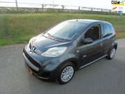 Peugeot 107 - 107 1.0 Benzine 5 deurs airco