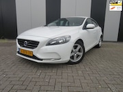 Volvo V40 - 2.0 D4 Kinetic Business