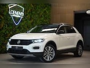 Volkswagen T-Roc - 1.5 TSI ACT IQ.Drive Automaat / Trekhaak / Camera