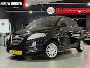 Lancia Ypsilon - Ypsilon 0.9 TwinAir Silver Airco Trekhaak