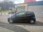 Volkswagen Up! - 1.0 75pk move up