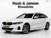 BMW 3-serie - Touring 320i'Adaptive cruise Stoelverwarming Elektrische kof