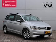 Volkswagen Touran - 1.0 TSI Comfortline 7p PDC CarPlay Cruise Clima