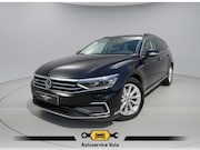 Volkswagen Passat - Variant 1.4 TSI PHEV GTE * Matrix Led * Camera * Massage * K