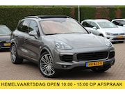 Porsche Cayenne - 3.0 S E-Hybrid / Full option! / NL Auto! / Trekhaak / Panora