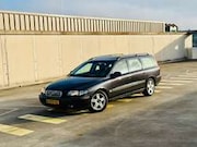 Volvo V70 - 2.0T | Youngtimer | Trekhaak | Aut. Airco | Leder