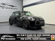 MINI Cooper - 1.5 136PK - Navi - Sfeerverlichting - Clima -Parkeersensoren