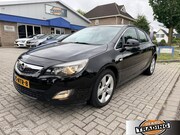 Opel Astra - 1.6 Sport clima trekhaak stoelverwarming