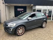 Volvo XC60 - 2.0 D4 FWD R-Design / EXPORT TRAILER / EURO-6 / LEDER / EX B