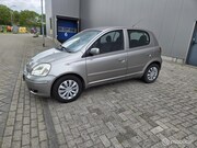 Toyota Yaris - 1.3 VVT-i