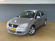 Volkswagen Polo - 1.2 Optive | Trekhaak | Navigatie | Bluetooth.