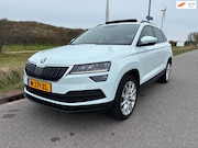 Skoda Karoq - 1.0 TSI DSG Style Business Keyless Go , Pano , Carplay