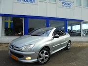 Peugeot 206 - 1.6-16V CC , AUT, LEDER, AIRCO, ORG NL, 60000 KM!! UNIEK,
