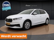 Skoda Fabia - 1.0 TSI Ambition | Carplay | Parkeerhulp | LED | Getint Glas