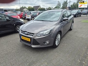 Ford Focus - 1.6 TI-VCT First Edition-SEDAN