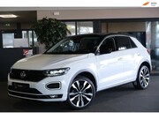 Volkswagen T-Roc - 1.5 TSI DSG R-Line Virtual Navi Led Trekhaak Acc Dcc Pdc