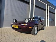 Mazda MX-5 - NA Art Vin Nr.27 met Orginele Hardtop