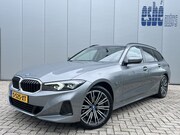 BMW 3-serie - Touring 320e Trekhaak Leder Camera Live Cockpit Plus Widescr