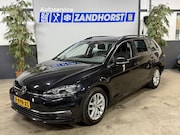 Volkswagen Golf - 1.5 TSI Highline // Autom. // Camera // Trekhaak