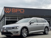 Volkswagen Passat - 1.4TSI GTE Highline|Pano|Trekh|PDC