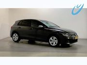 Volkswagen Golf - 1.0 eTSI 110pk DSG Life Virtual Cockpit Navigatie Parkeersen
