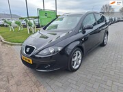 Seat Altea XL - 2.0 FSI Stylance / Zeer luxe auto / AUTOMAAT