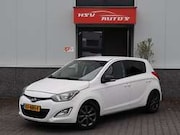 Hyundai i20 - 1.2 HP i-Motion (Klepstoters hoorbaar)
