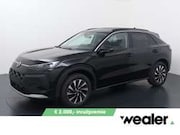 Volkswagen T-Roc - Life First Edition 1.5 eTSI 85 kW / 116 PK DSG | C