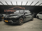 Lamborghini Urus - Zwart
