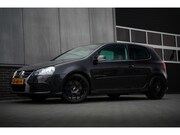 Volkswagen Golf - R32 3.2 VR6 251 pk / 4Motion/ Handgeschakeld/ M6A-Int./ Bi-X