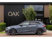 BMW 1-serie - M135i xDrive | Live Cockpit | Panorama | Leder | H&K | Head-