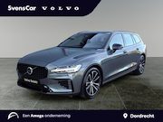 Volvo V60 - 2.0 T6 Plug-in hybrid AWD Plus Dark | Trekhaak | Verwarmde v