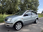 Ford Fusion - 1.4-16V Ghia