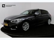 BMW 1-serie - 118i M Sport (PANORAMADAK, GROOT-NAVIGATIE, STOELVERWARMING,