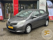 Toyota Yaris - 5-DEURS AIRCO EL-RAMEN EL-SPIEGELS NL-AUTO