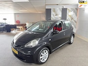 Toyota Aygo - 1.0-12V + Apk Nieuw, Airco, Carplay, Bluetooth, Leder-bekled