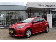 Toyota Yaris - 1.5 HYBRID 115 BUSINESS DODEHOEK KEYLESS PARK.SENSOREN DRAAD