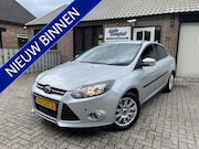 Ford Focus - 1.6 TI-VCT Titanium Automaat Navigatie.