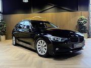 BMW 3-serie - Touring 318d High Executive AUTOMAAT | ELEKTRISCHE ACHTERKLE
