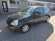 Renault Clio - 1.2 Authentique airo 2012