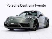 Porsche 911 - Carrera GTS