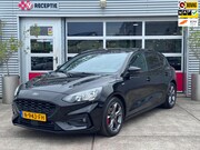 Ford Focus - 1.5 EcoBoost ST Line X Business
