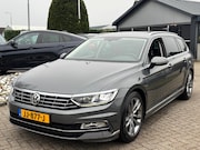 Volkswagen Passat - 1.4 TSI Highline 2016 Pano R-Line Vol Opties