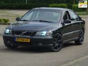 Volvo S60 - 2.4 NAP/ANDROID/LEER/AC/CRUISE/XENON/PDC/APK